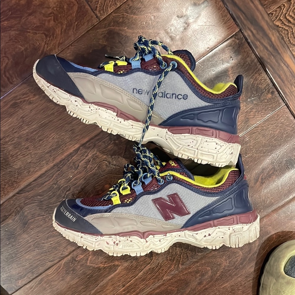 New Balance Blue and Red Sneakers Chunky Trail-Inspired Design